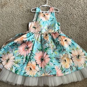 Girls beautiful dress size 10 formal dress